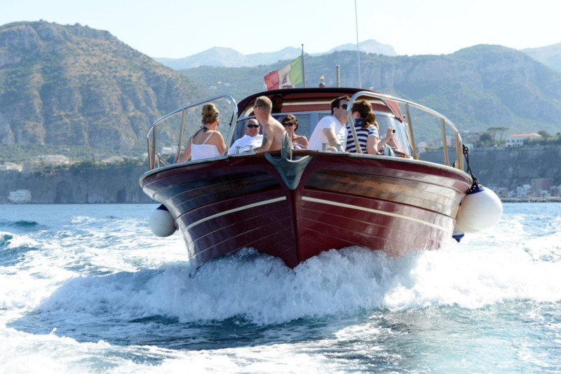 Esperienza Day & Night - Costiera Sorrentina e Capri Tour in motobarca  - 0
